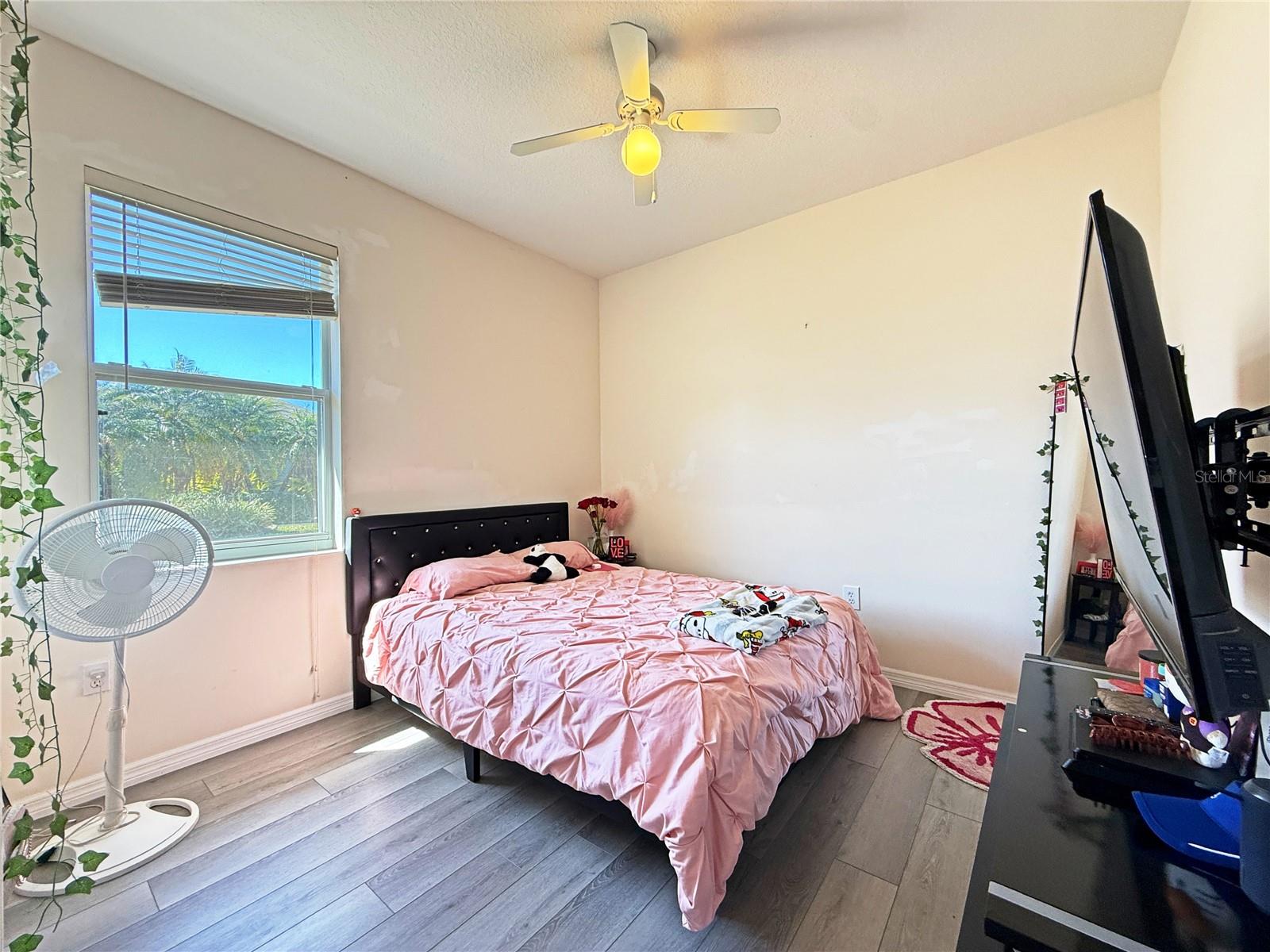 Image 28 of 42 For 9011 Province Street