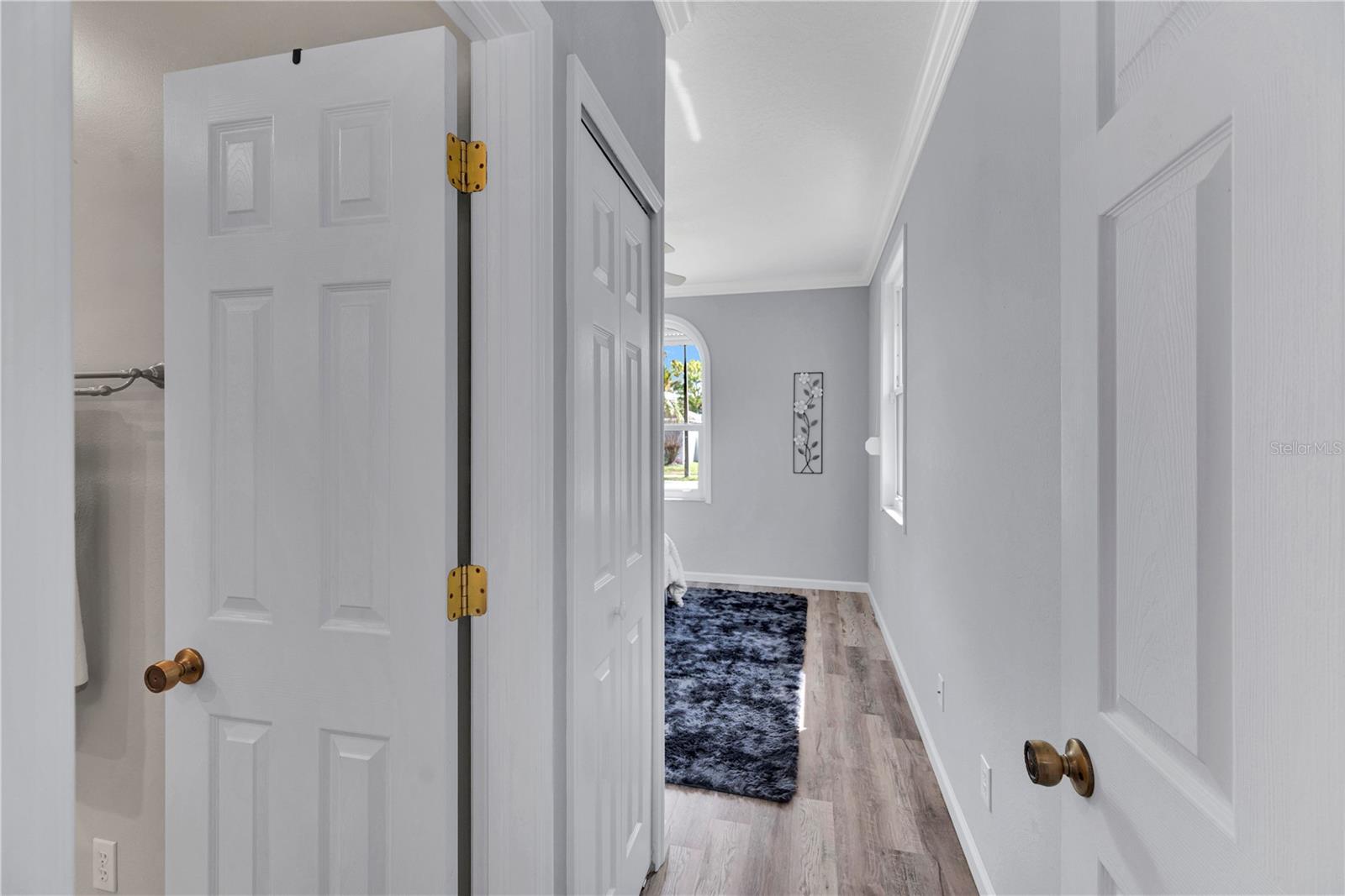 Image 27 of 42 For 1717 Bermuda Court