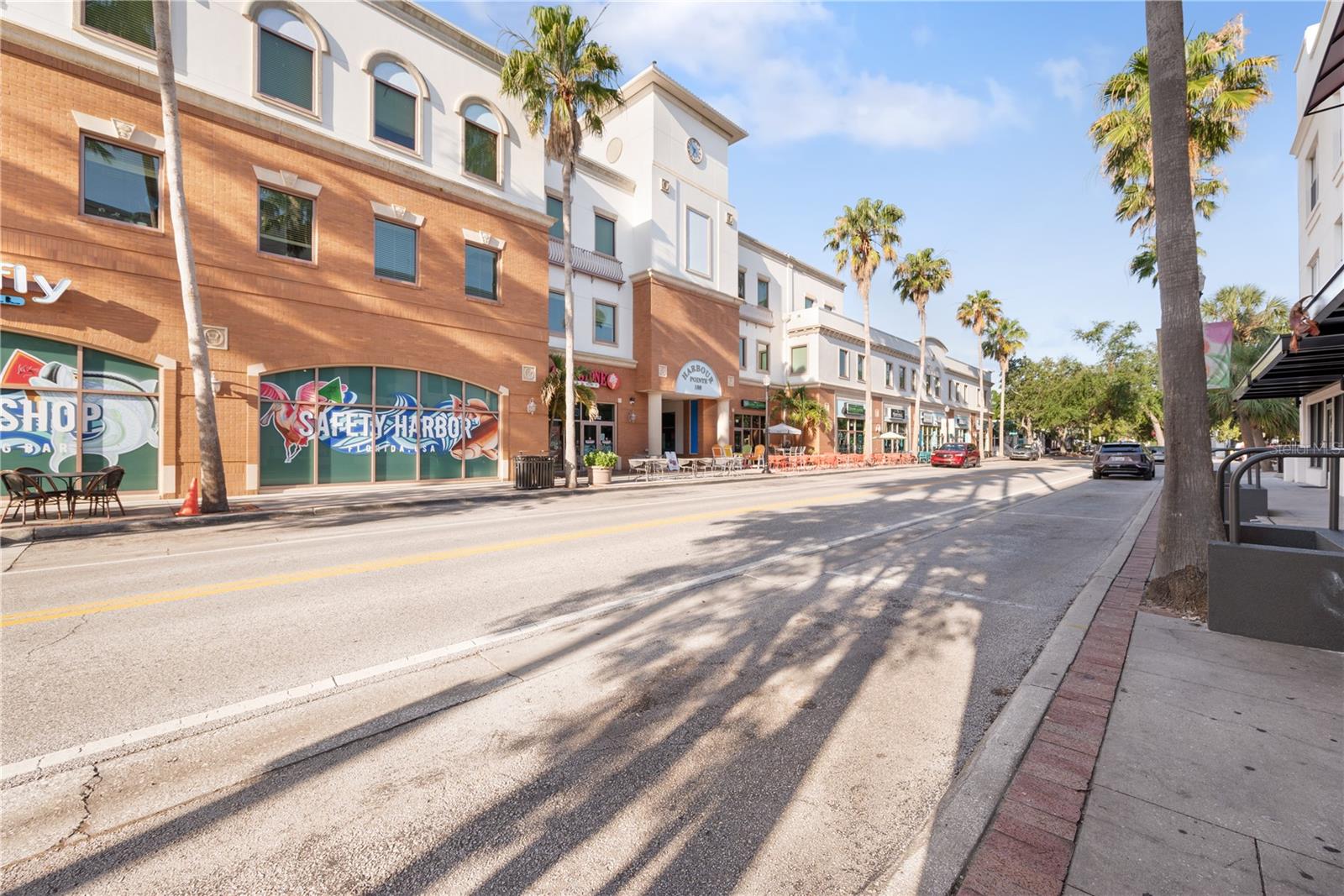 Image 39 of 42 For 1717 Bermuda Court