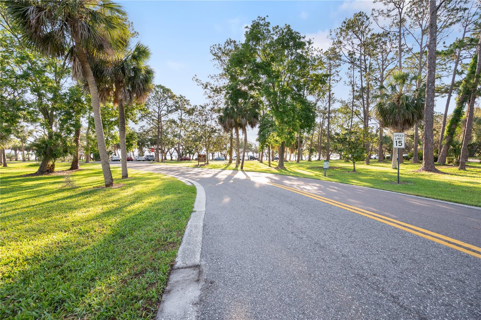 Image 41 of 42 For 1717 Bermuda Court