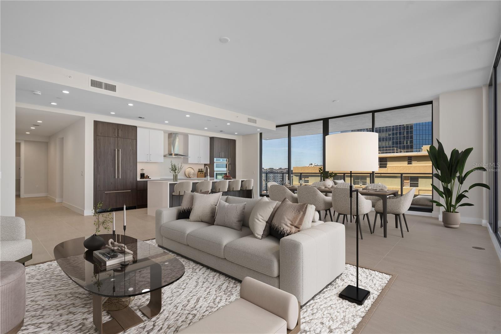 Image 11 of 50 For 275 1st Avenue S 1001