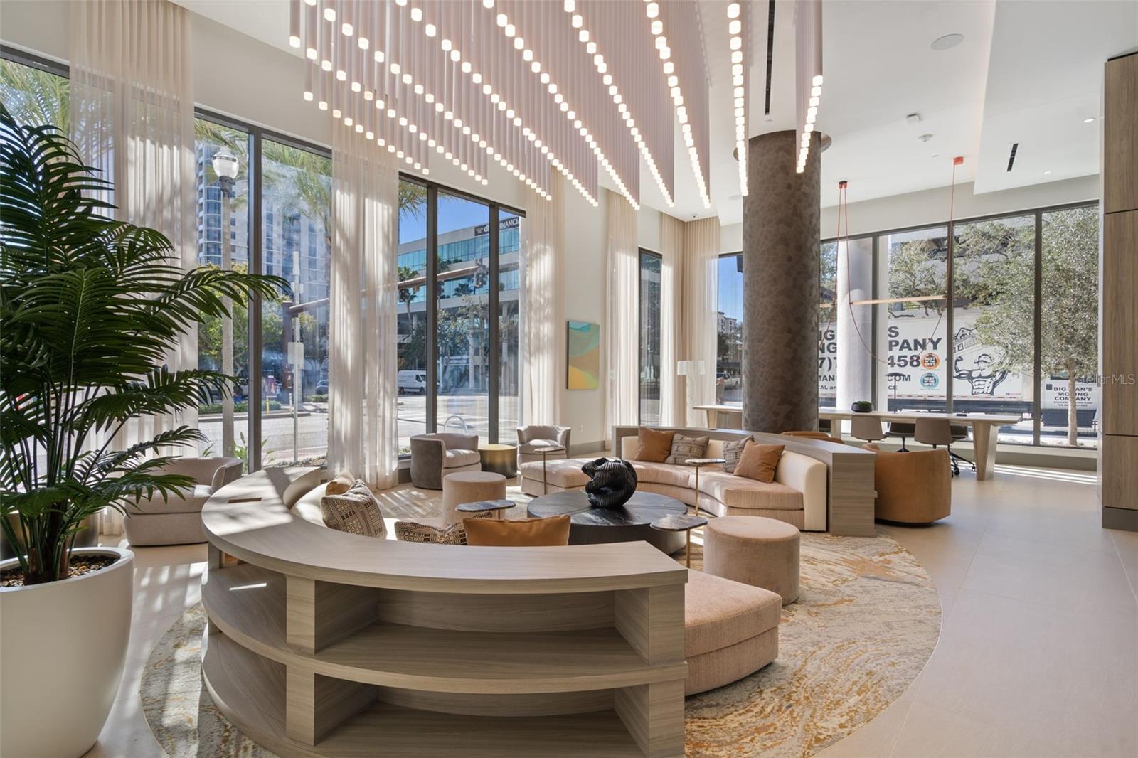 Image 38 of 50 For 275 1st Avenue S 1001