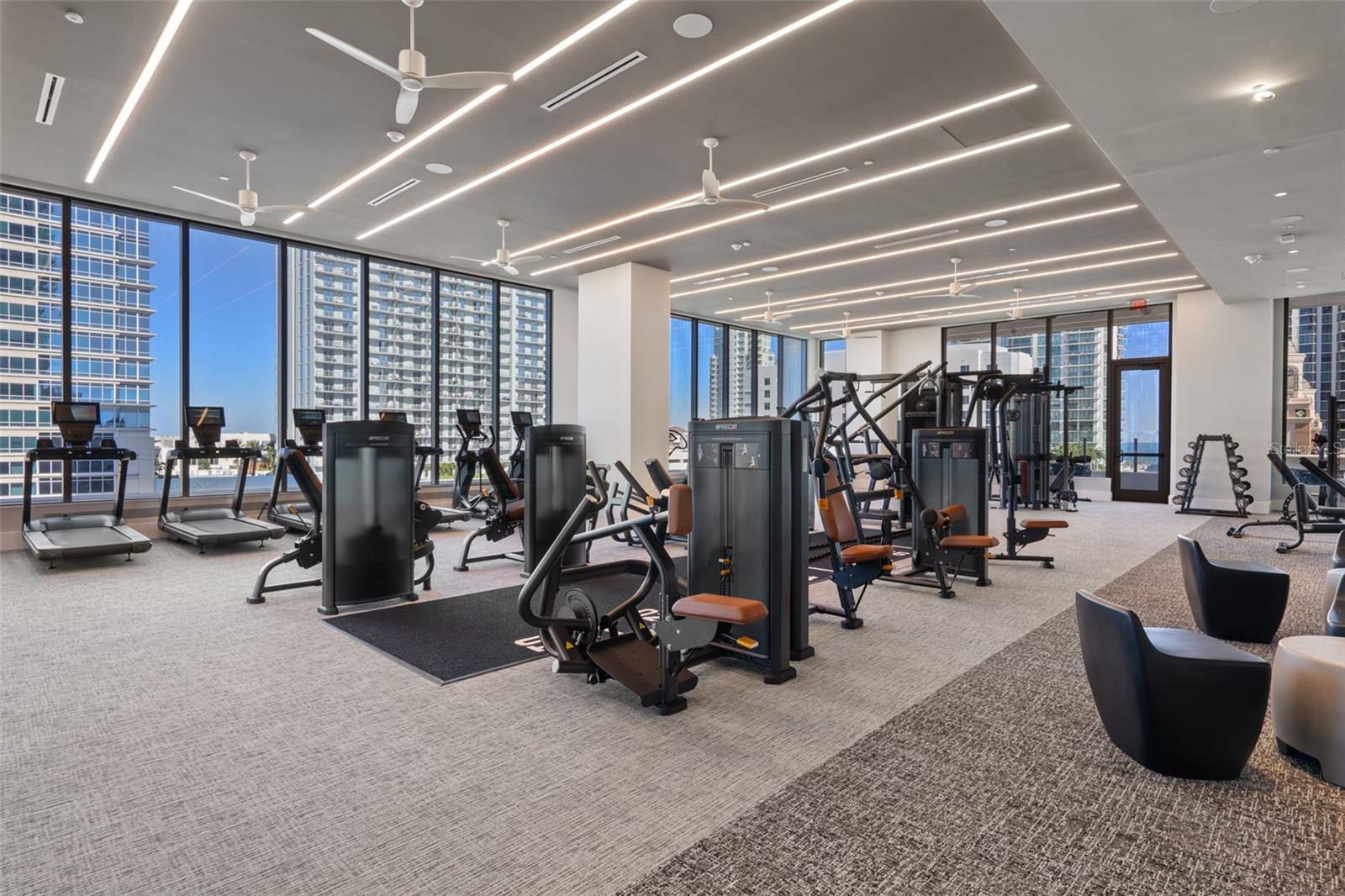 Image 47 of 50 For 275 1st Avenue S 1001