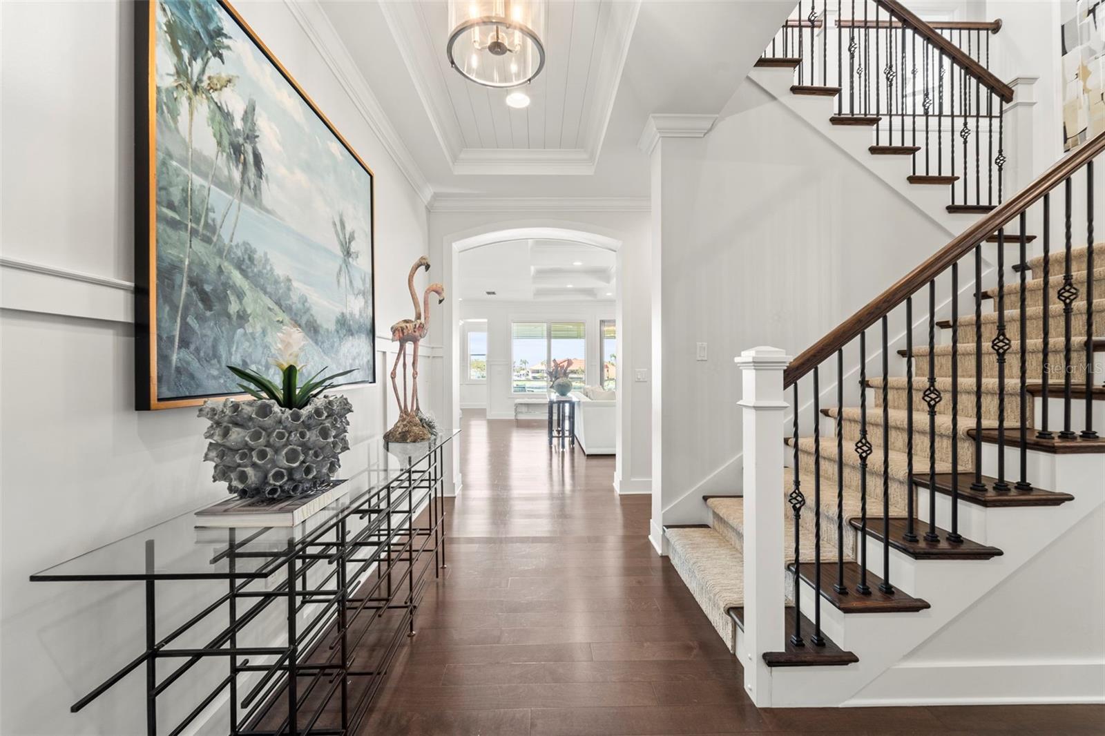 Image 25 of 62 For 19 Bayfront Court S