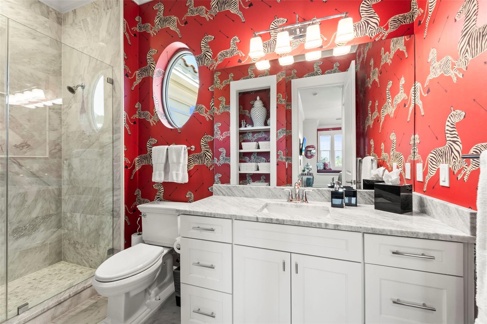 Image 29 of 62 For 19 Bayfront Court S