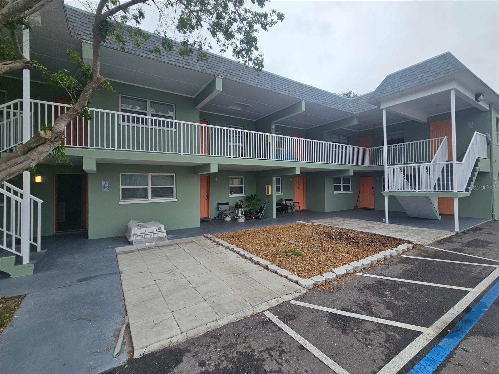 Image 4 of 18 For 2045 Alpine Road 3