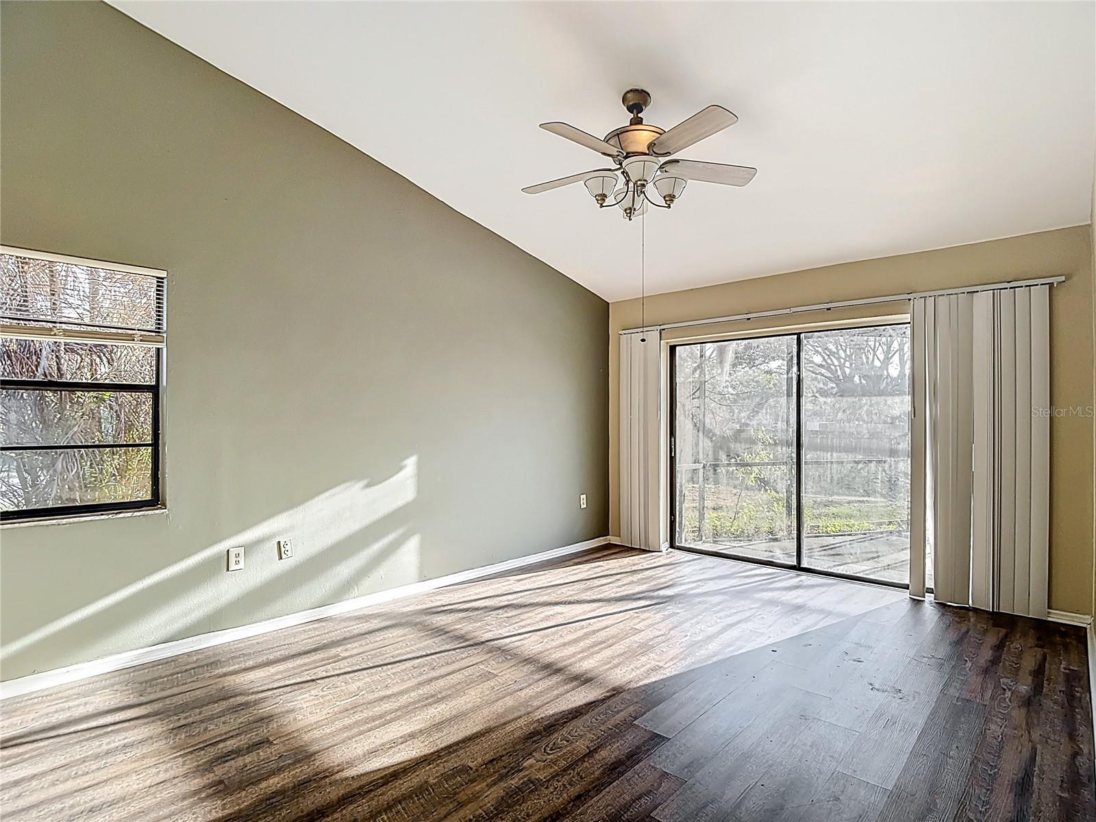 Image 16 of 61 For 1040 Sawyers Court