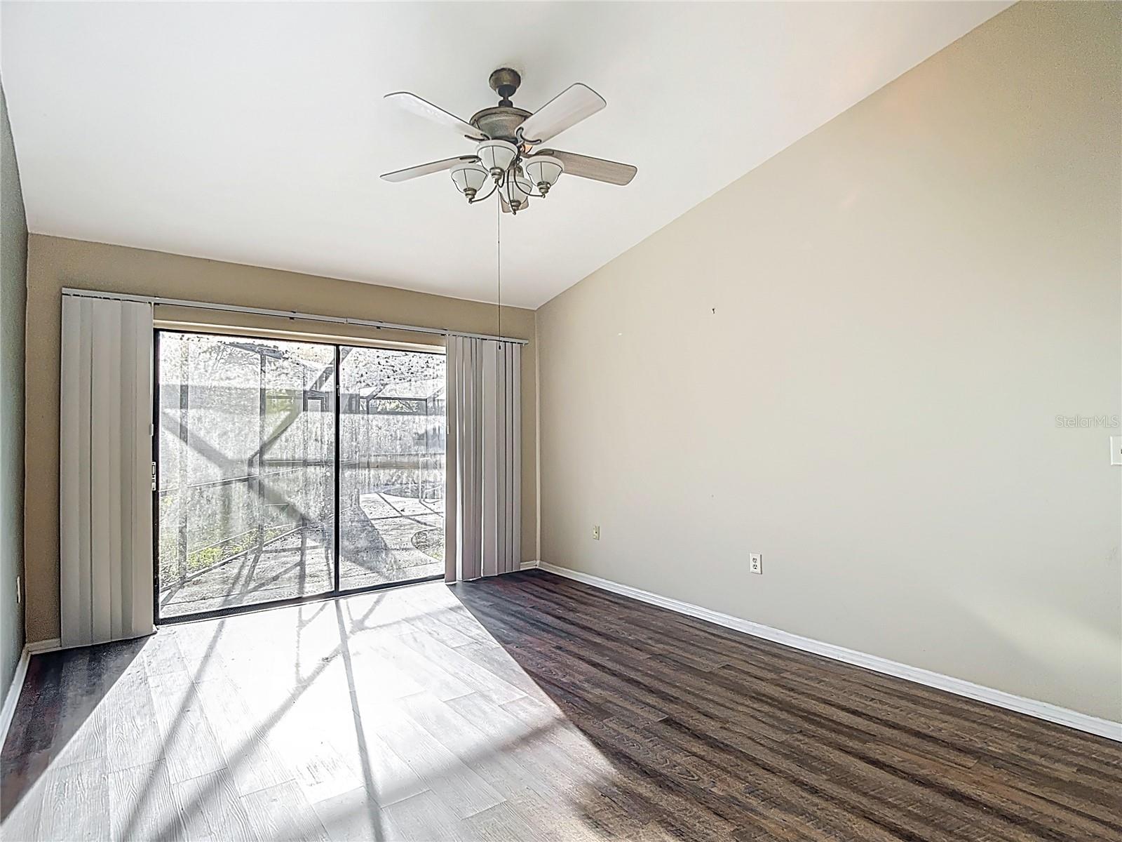 Image 32 of 61 For 1040 Sawyers Court