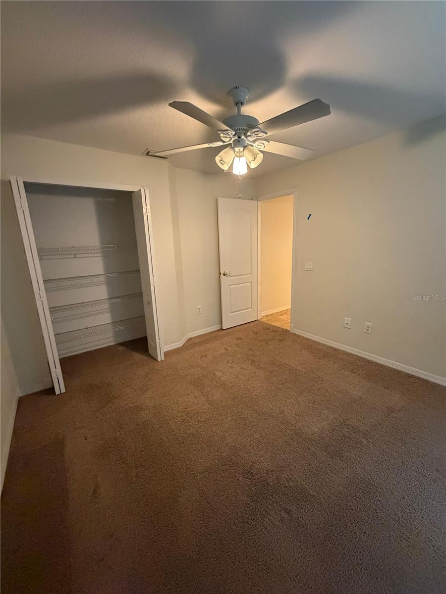 Image 12 of 37 For 302 Crystal Goblet Court