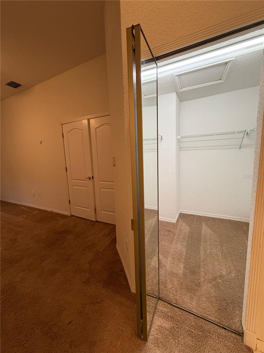 Image 29 of 37 For 302 Crystal Goblet Court