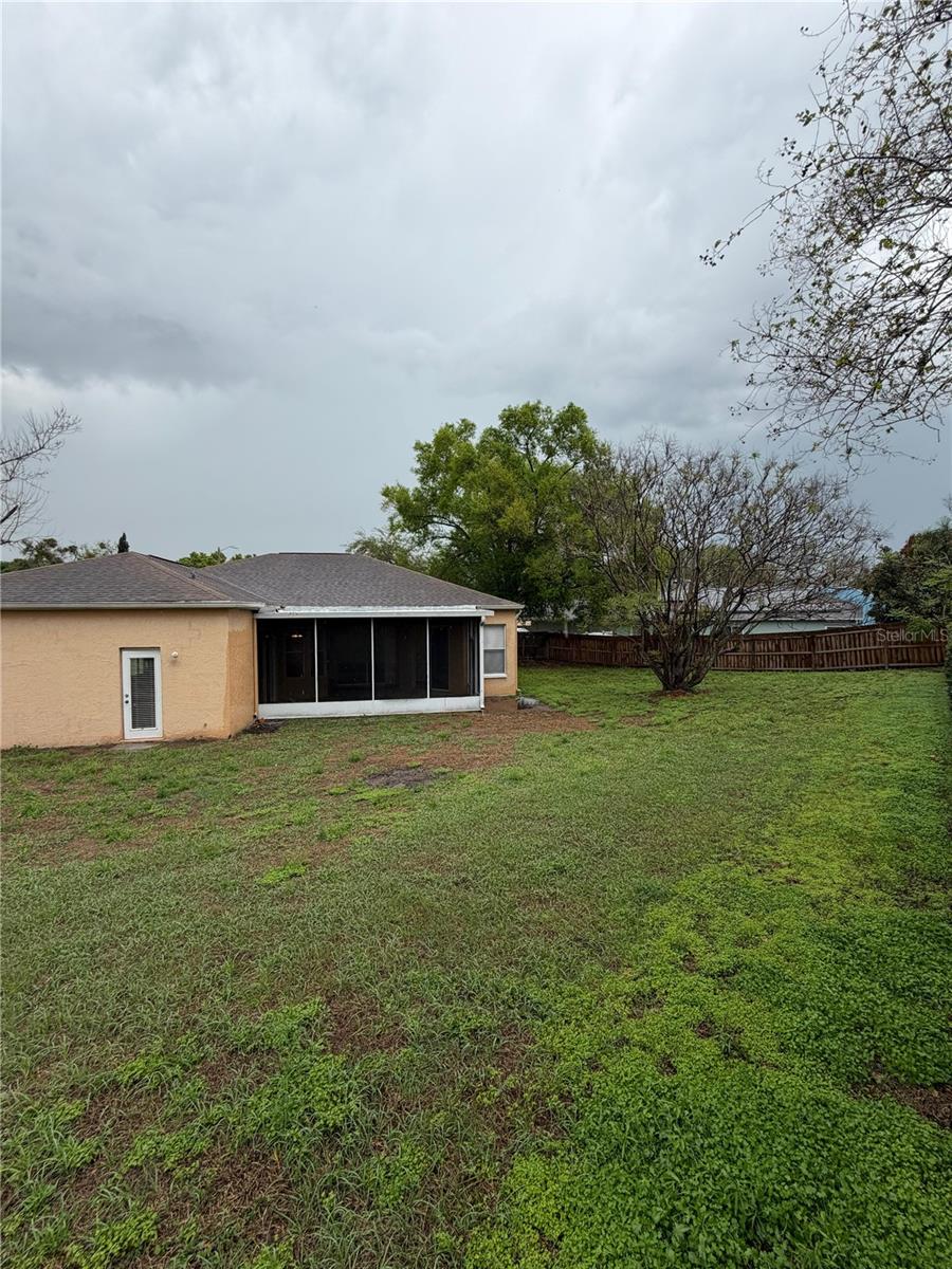 Image 3 of 37 For 302 Crystal Goblet Court