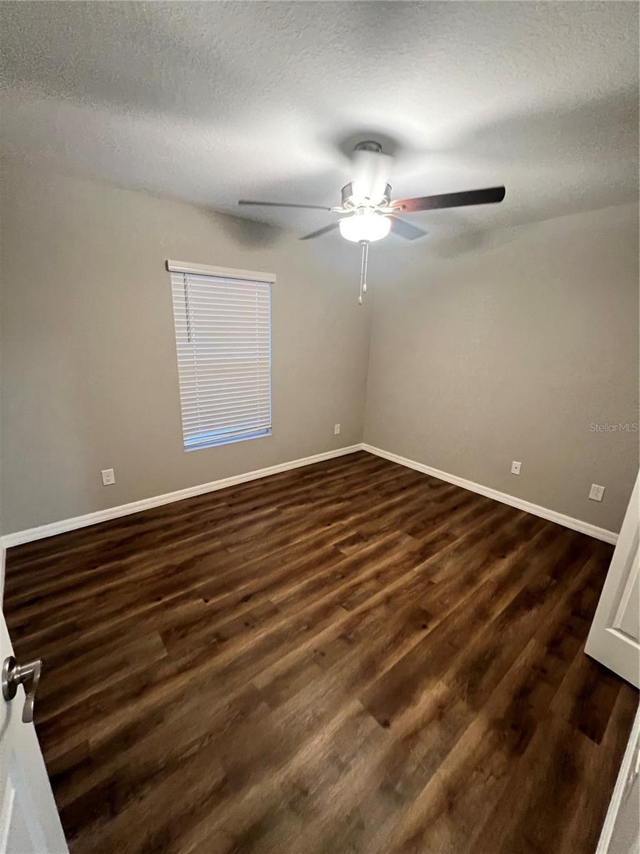 Image 12 of 36 For 25048 Estrada Circle