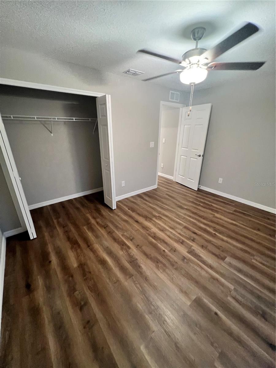 Image 21 of 36 For 25048 Estrada Circle