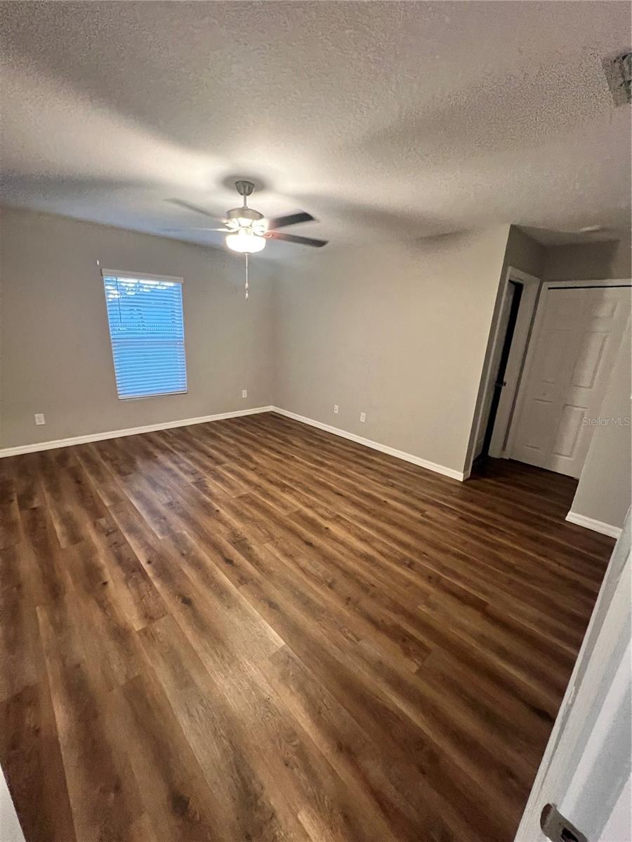 Image 26 of 36 For 25048 Estrada Circle