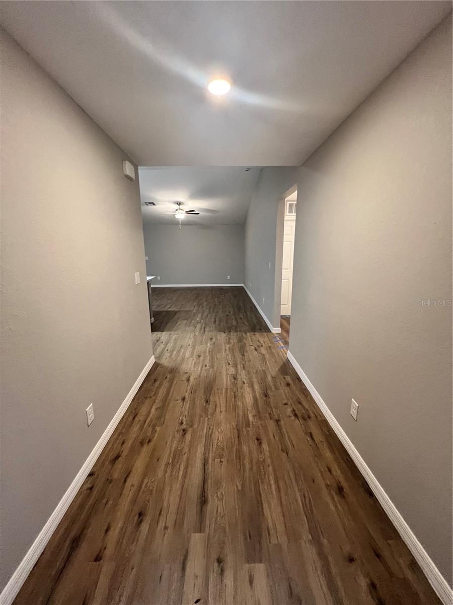 Image 7 of 36 For 25048 Estrada Circle