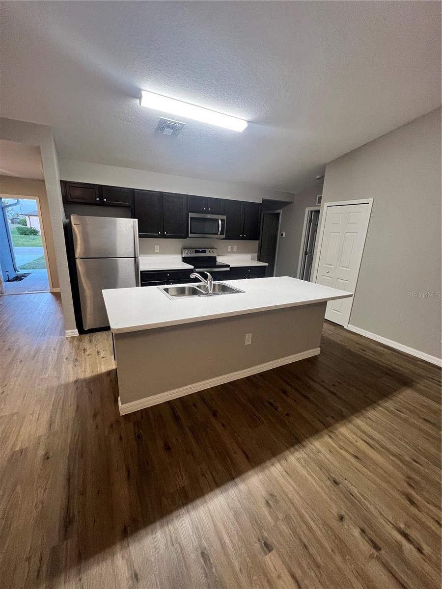 Image 9 of 36 For 25048 Estrada Circle