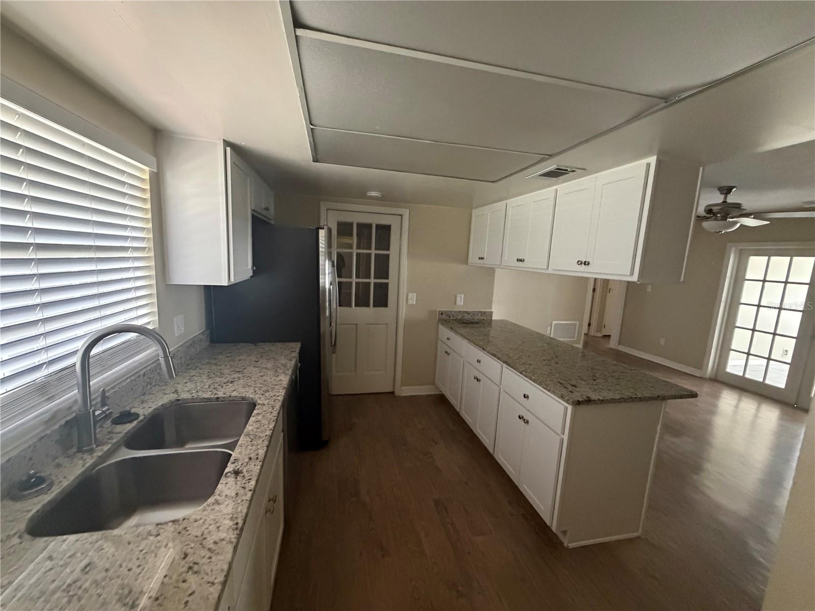 Image 3 of 19 For 1411 Prince Philip Drive