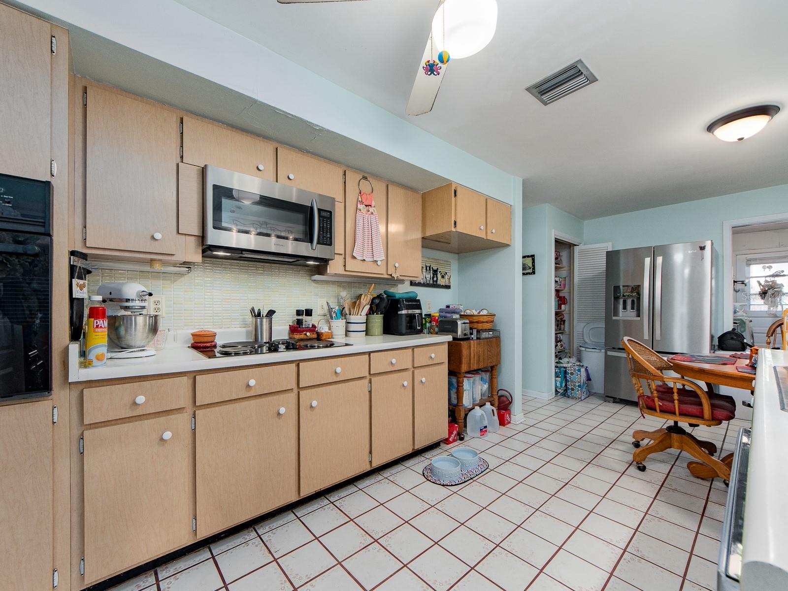 Image 10 of 23 For 471 Sierra Circle E