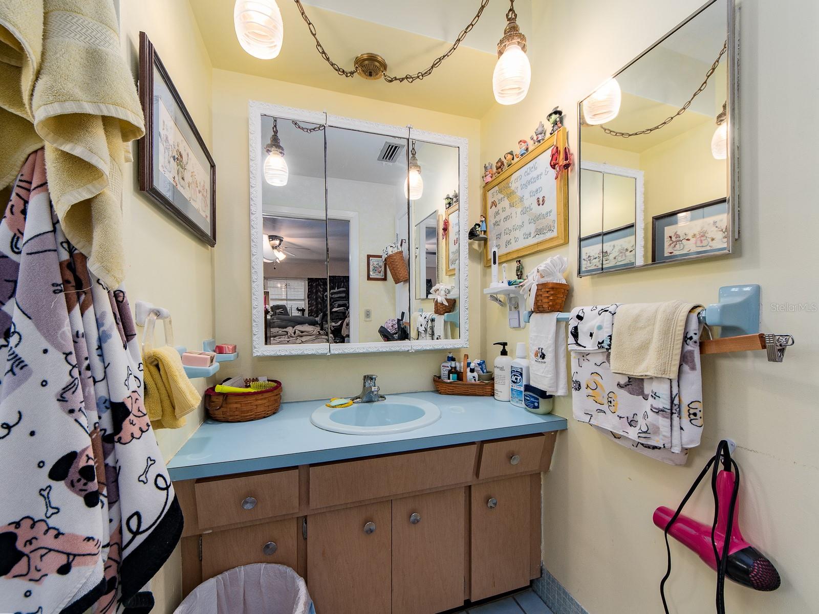 Image 13 of 23 For 471 Sierra Circle E