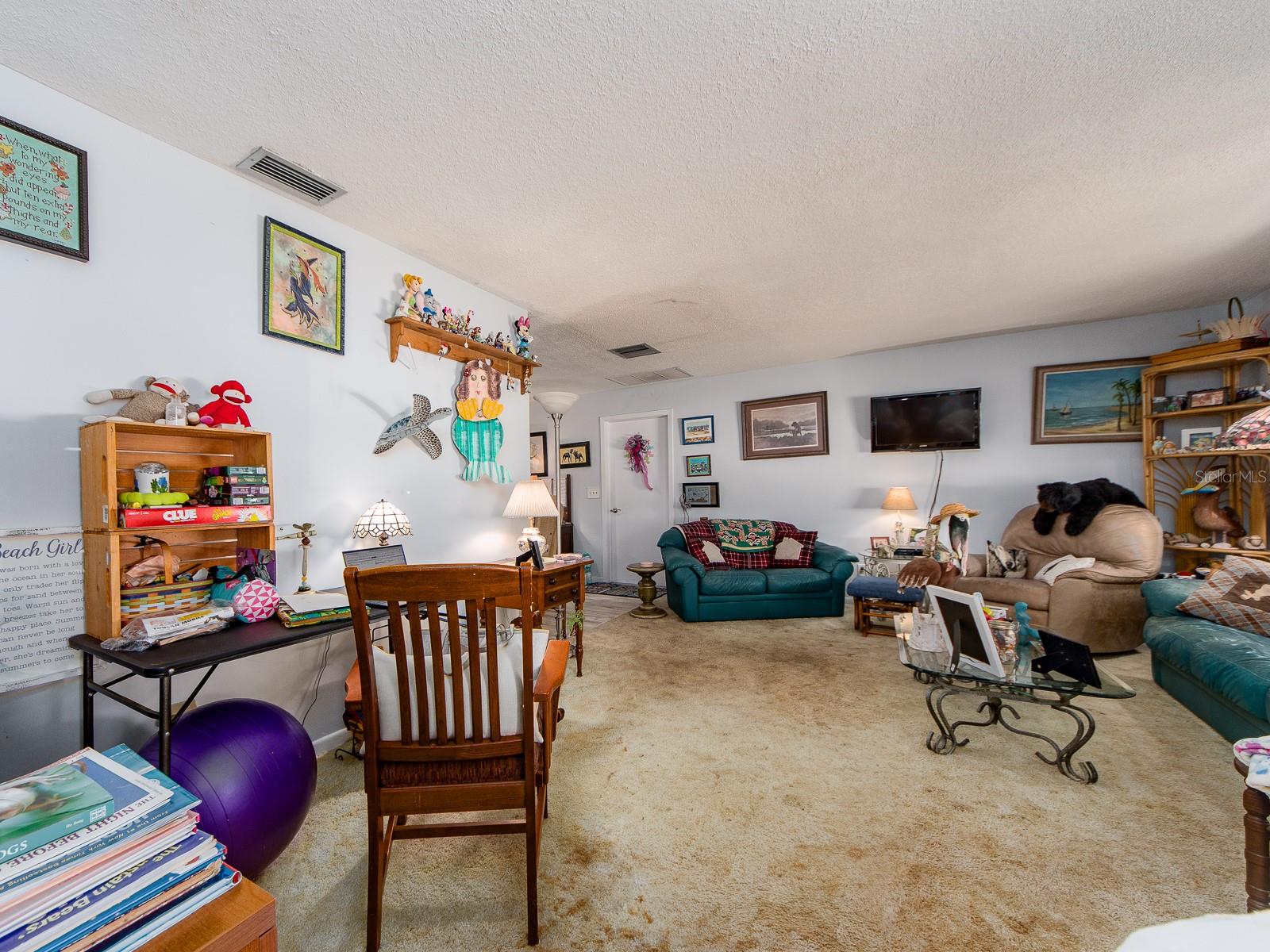 Image 6 of 23 For 471 Sierra Circle E