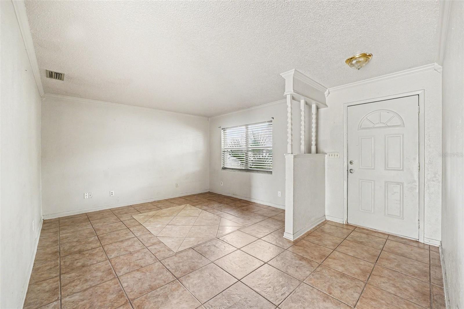 Image 5 of 27 For 611 Limber Lane