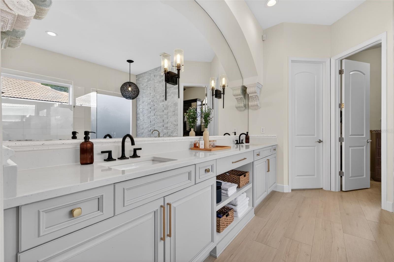 Image 29 of 82 For 5085 Quill Court