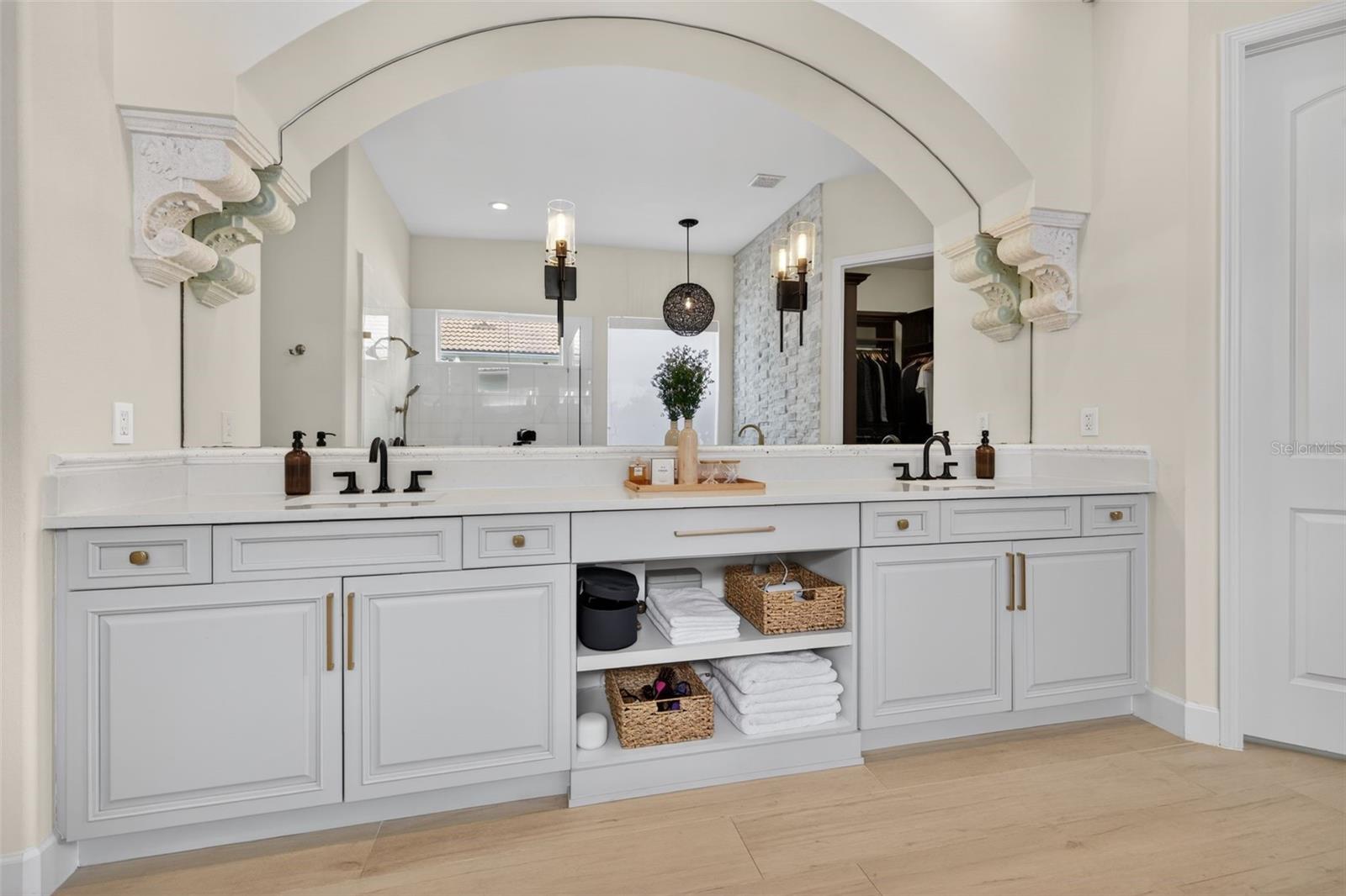 Image 30 of 82 For 5085 Quill Court