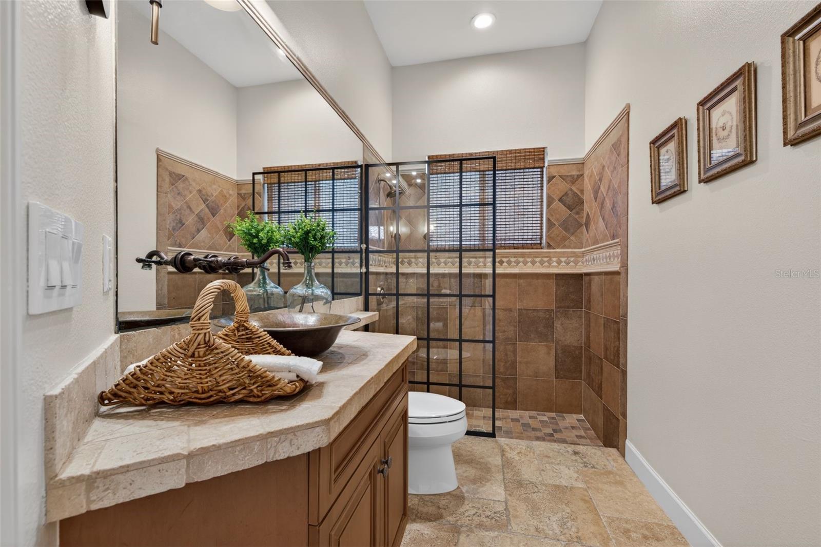 Image 37 of 82 For 5085 Quill Court