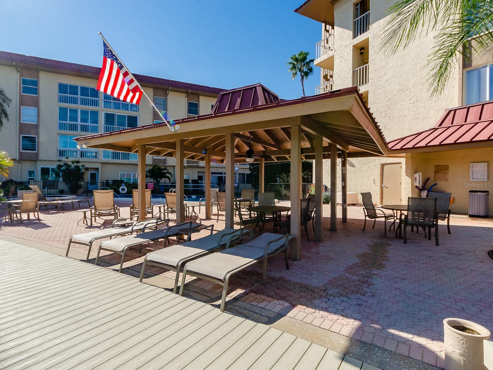 Image 28 of 36 For 105 Island Way 143