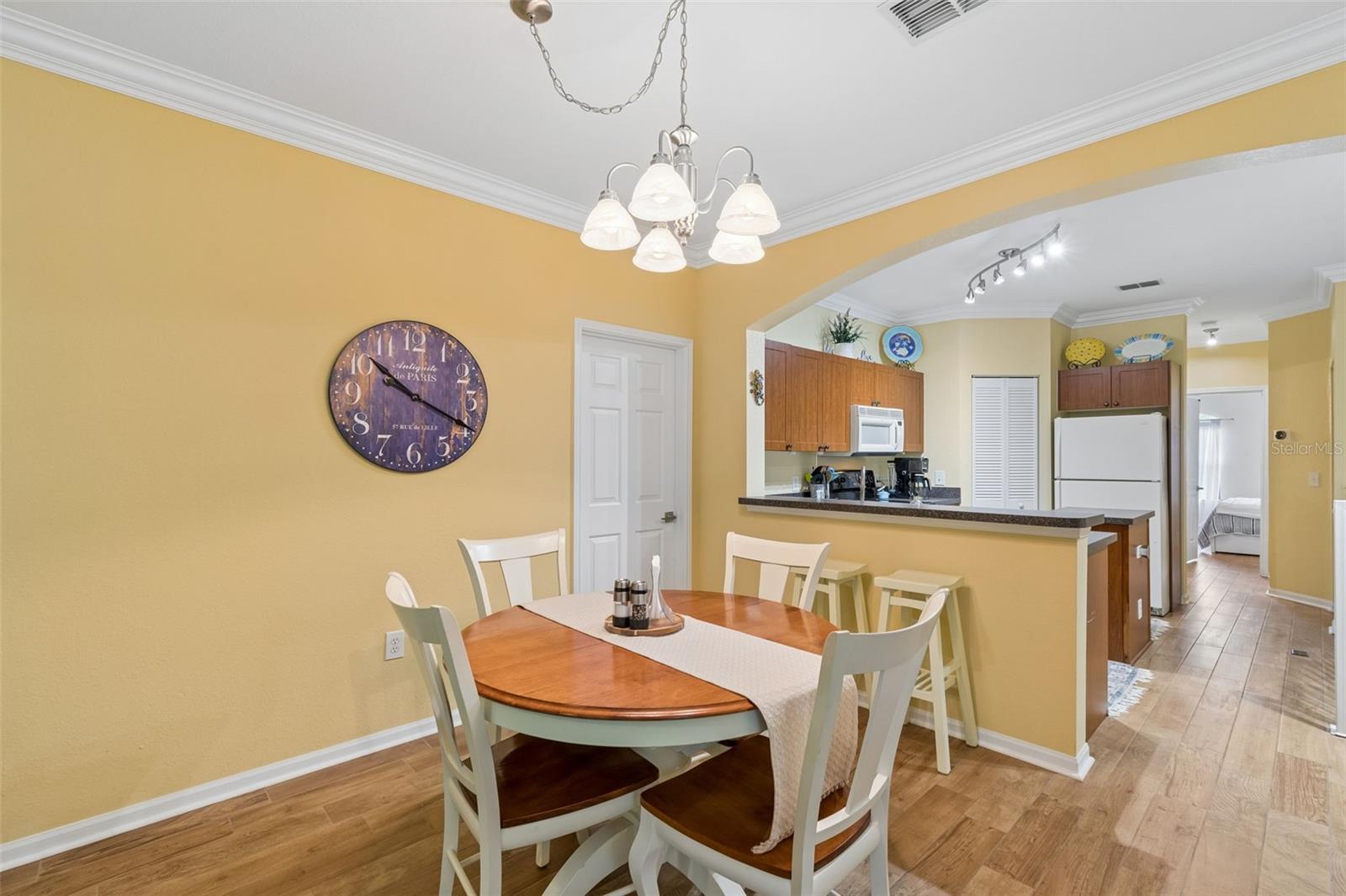 Image 16 of 69 For 2261 Tuscany Trace 102