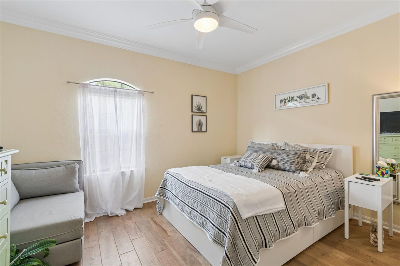 Image 29 of 69 For 2261 Tuscany Trace 102