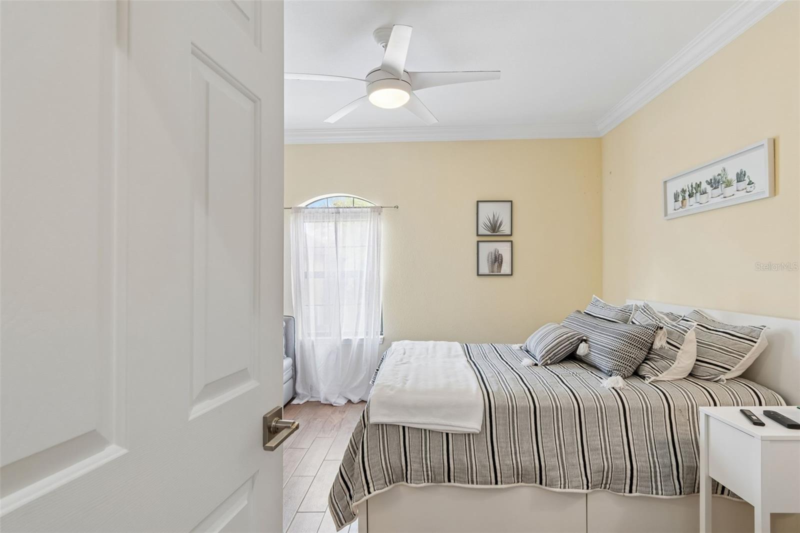 Image 31 of 69 For 2261 Tuscany Trace 102