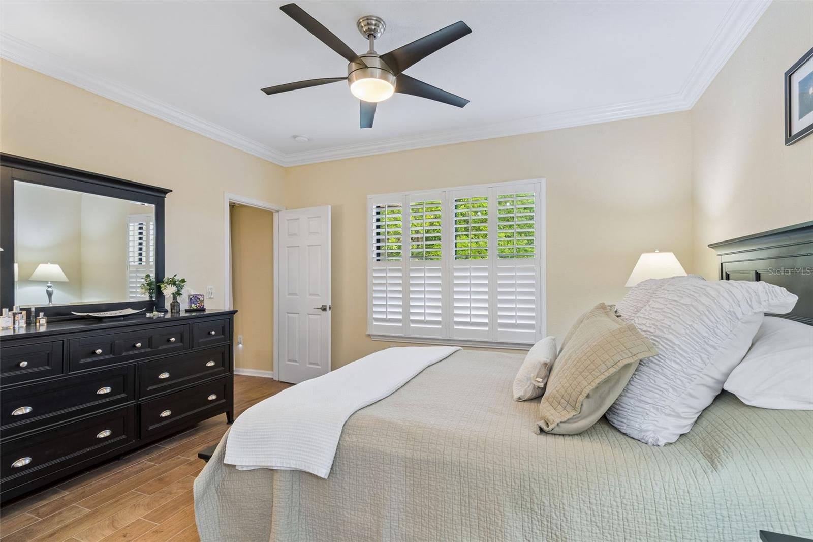 Image 32 of 69 For 2261 Tuscany Trace 102