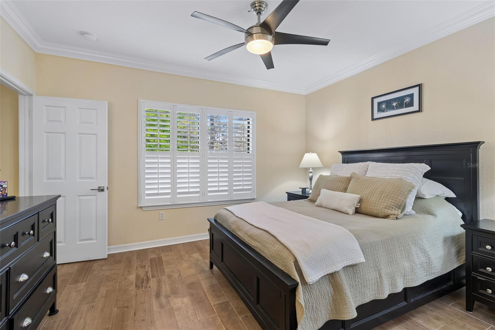 Image 33 of 69 For 2261 Tuscany Trace 102