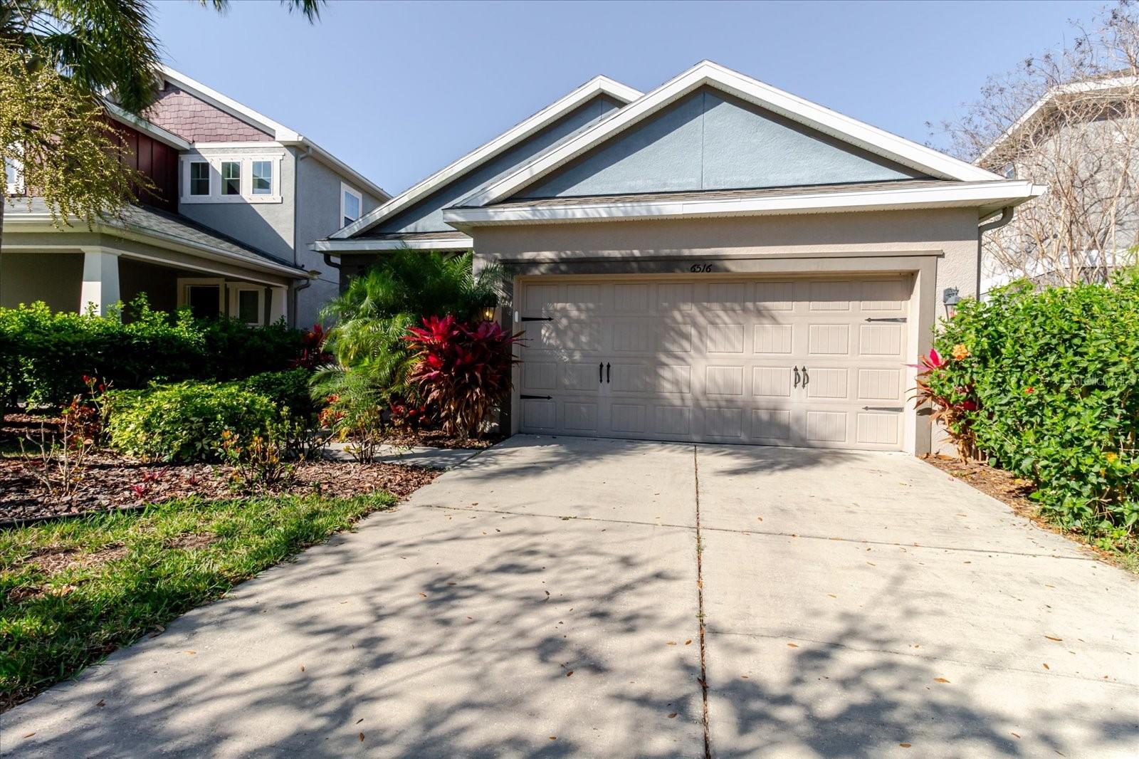 Listing photo id 8 for 6516 Salt Creek Avenue