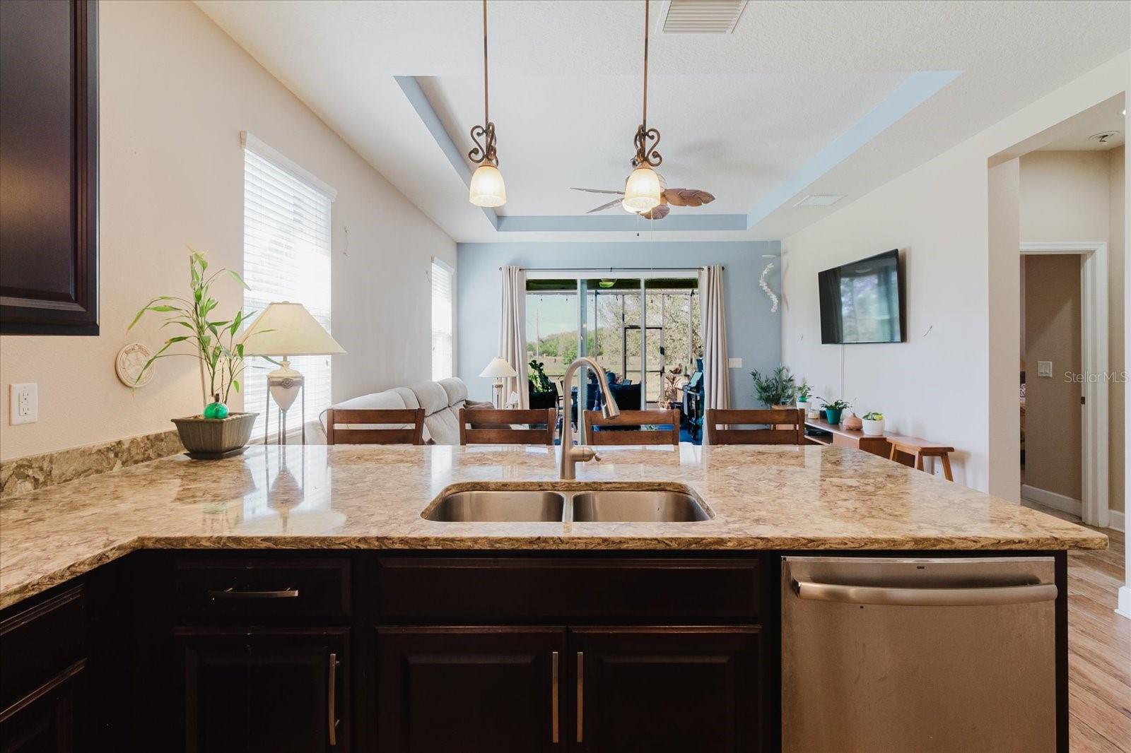 Listing photo id 27 for 6516 Salt Creek Avenue