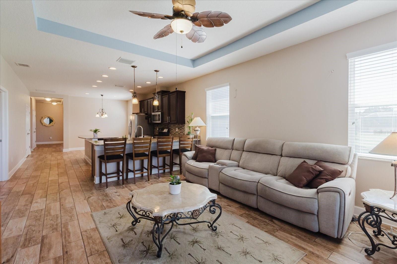 Listing photo id 1 for 6516 Salt Creek Avenue