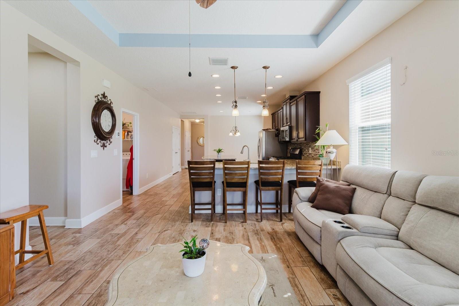 Listing photo id 29 for 6516 Salt Creek Avenue