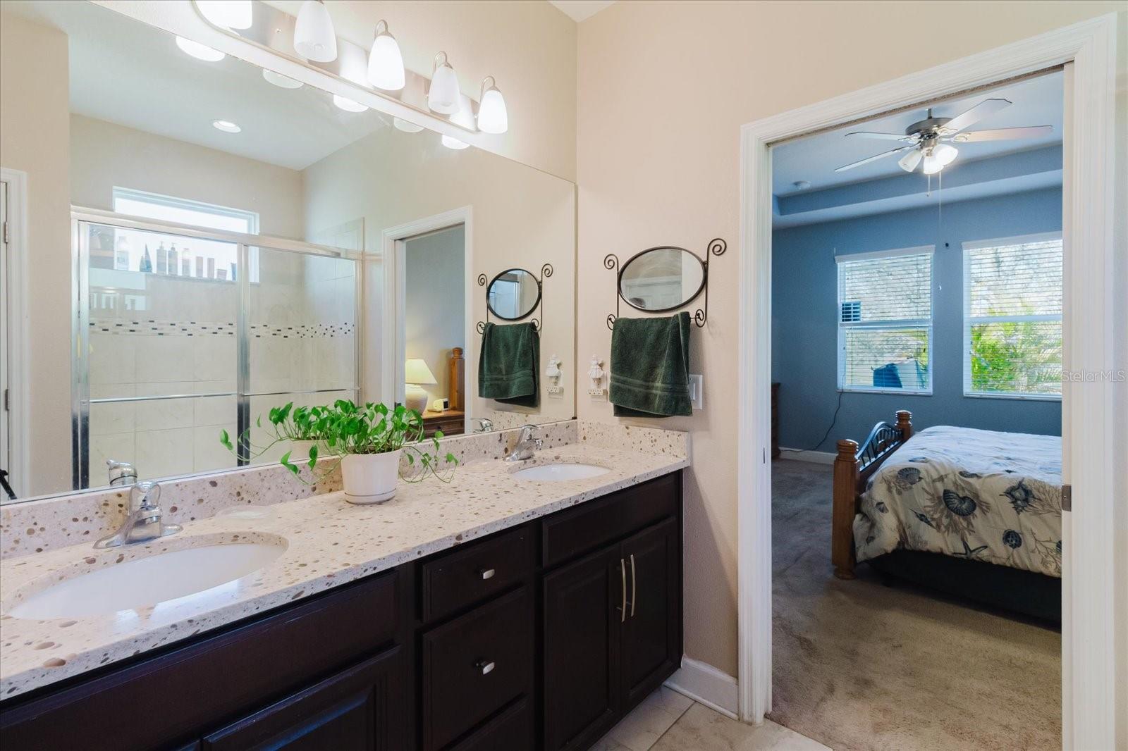 Listing photo id 39 for 6516 Salt Creek Avenue