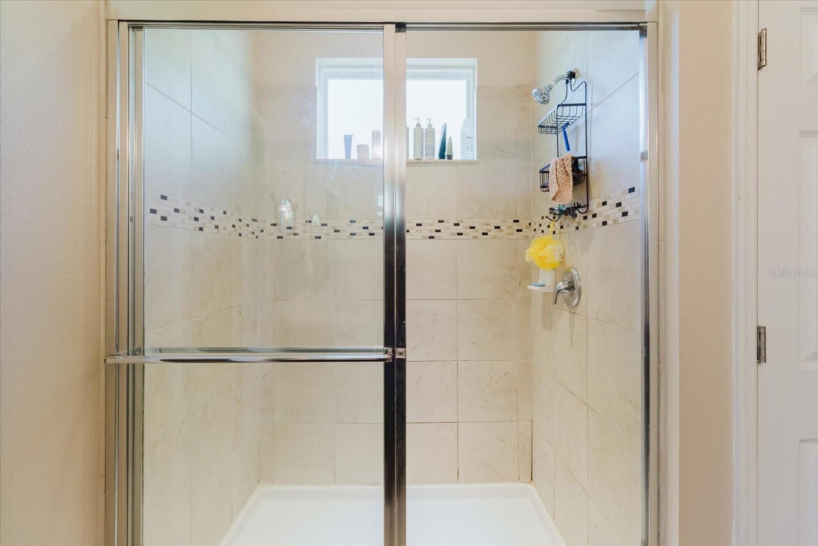 Listing photo id 41 for 6516 Salt Creek Avenue