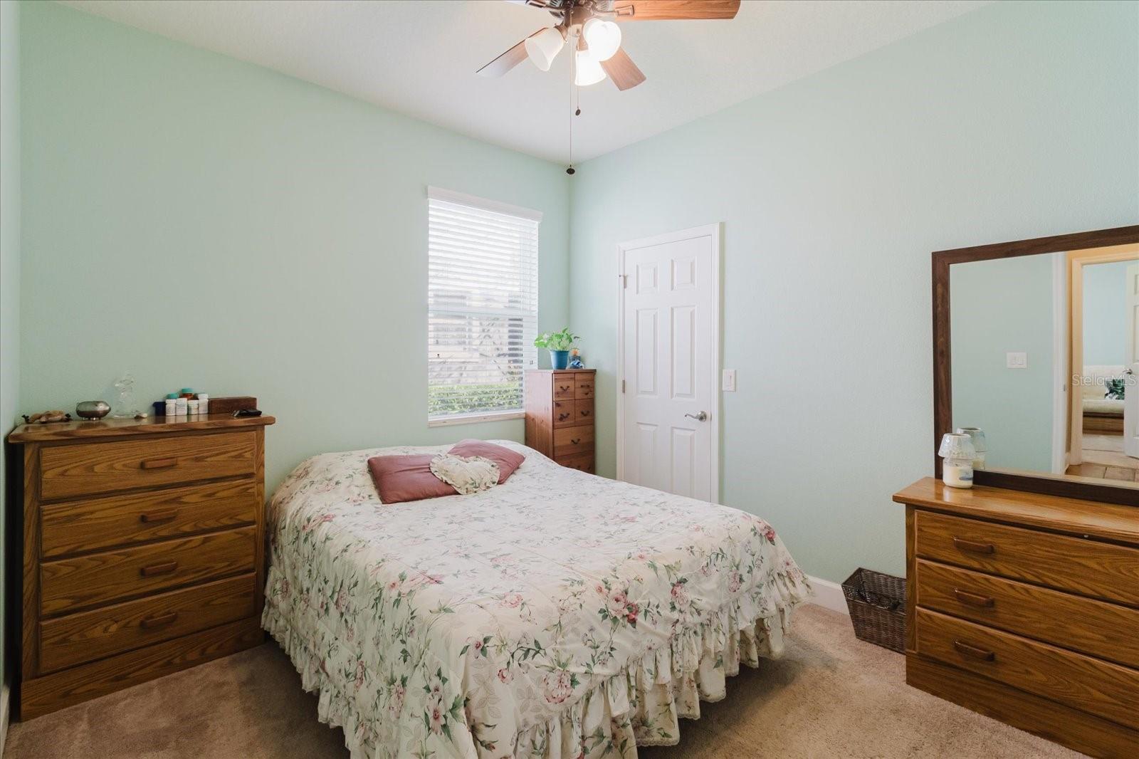 Listing photo id 43 for 6516 Salt Creek Avenue