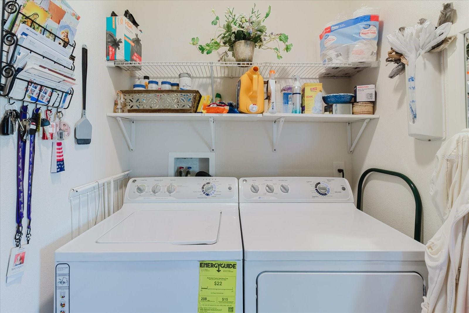 Listing photo id 52 for 6516 Salt Creek Avenue