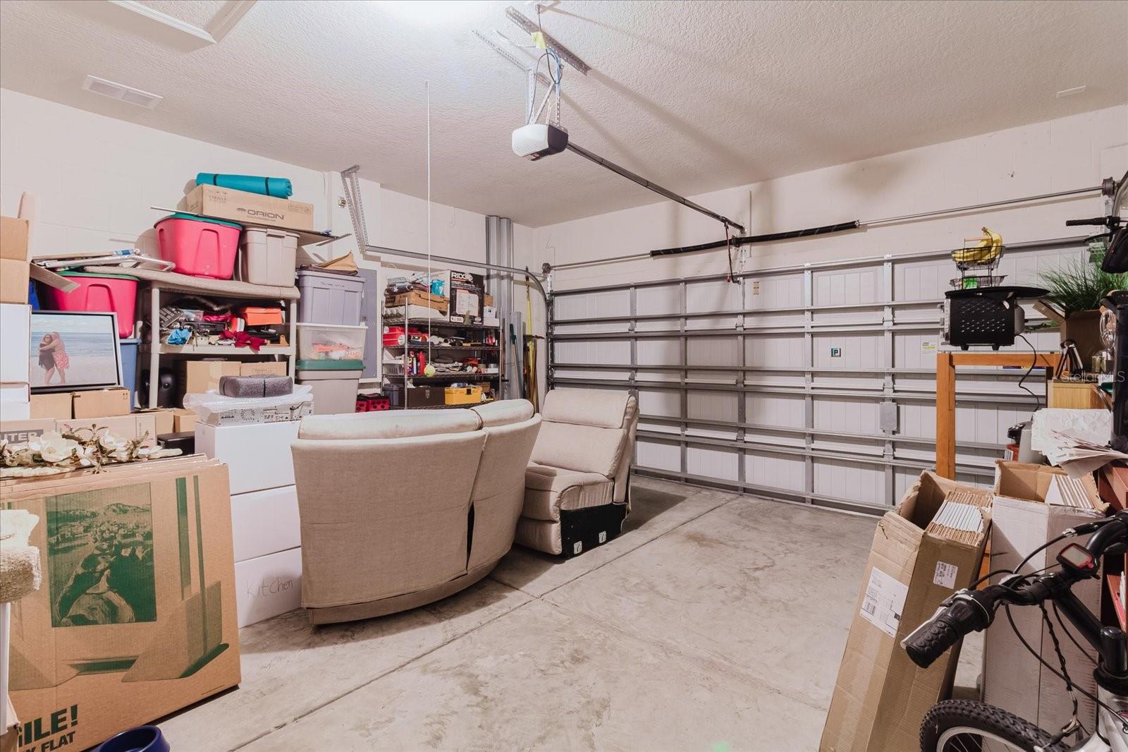 Listing photo id 53 for 6516 Salt Creek Avenue