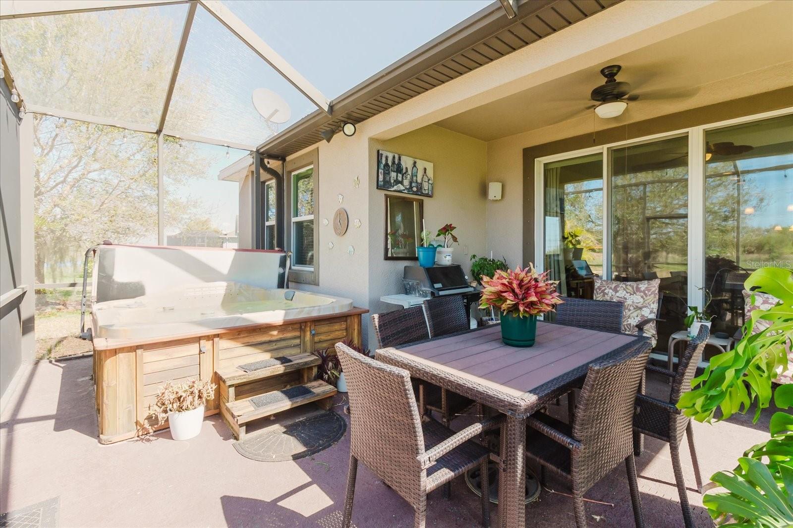 Listing photo id 57 for 6516 Salt Creek Avenue