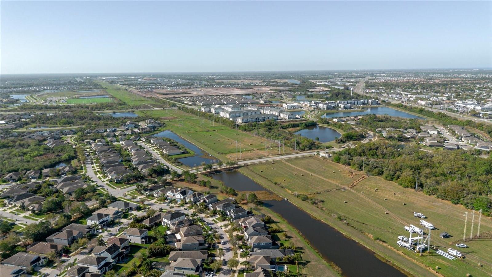 Listing photo id 66 for 6516 Salt Creek Avenue