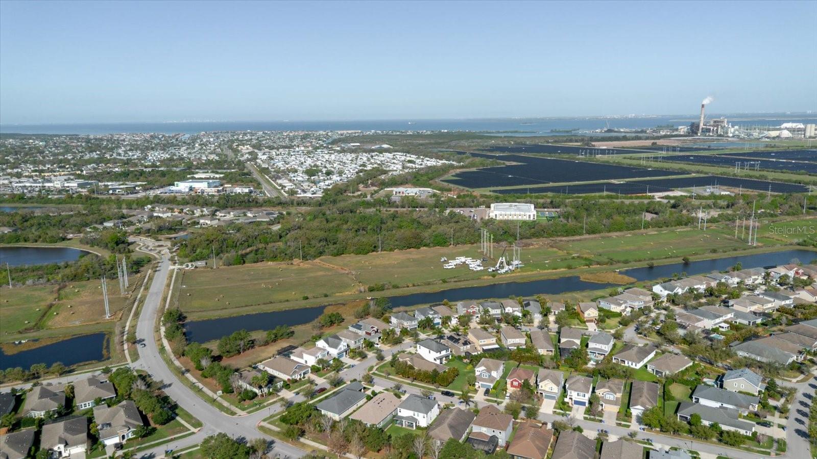 Listing photo id 68 for 6516 Salt Creek Avenue