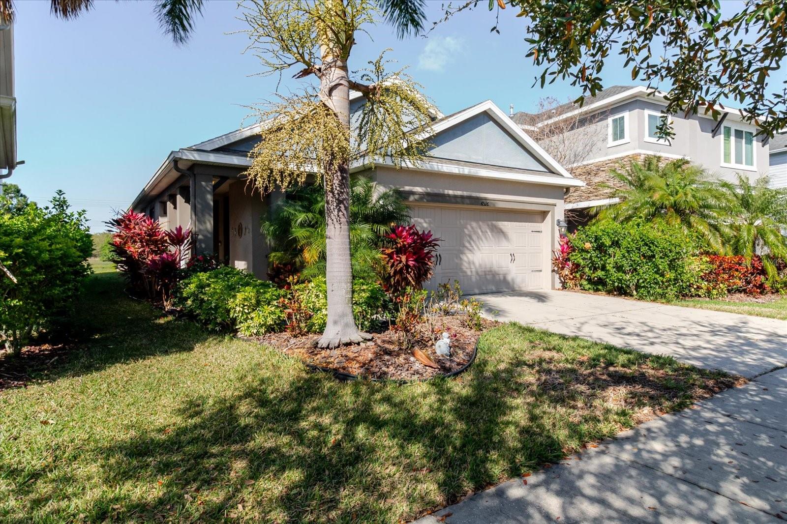 Listing photo id 7 for 6516 Salt Creek Avenue