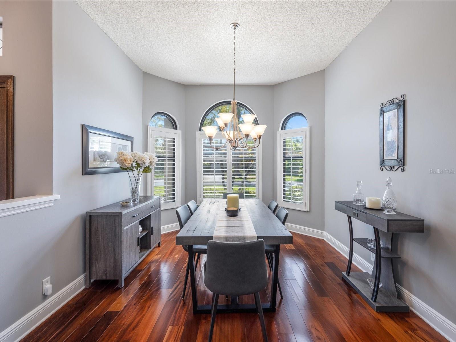 Image 17 of 55 For 10 Windrush Court