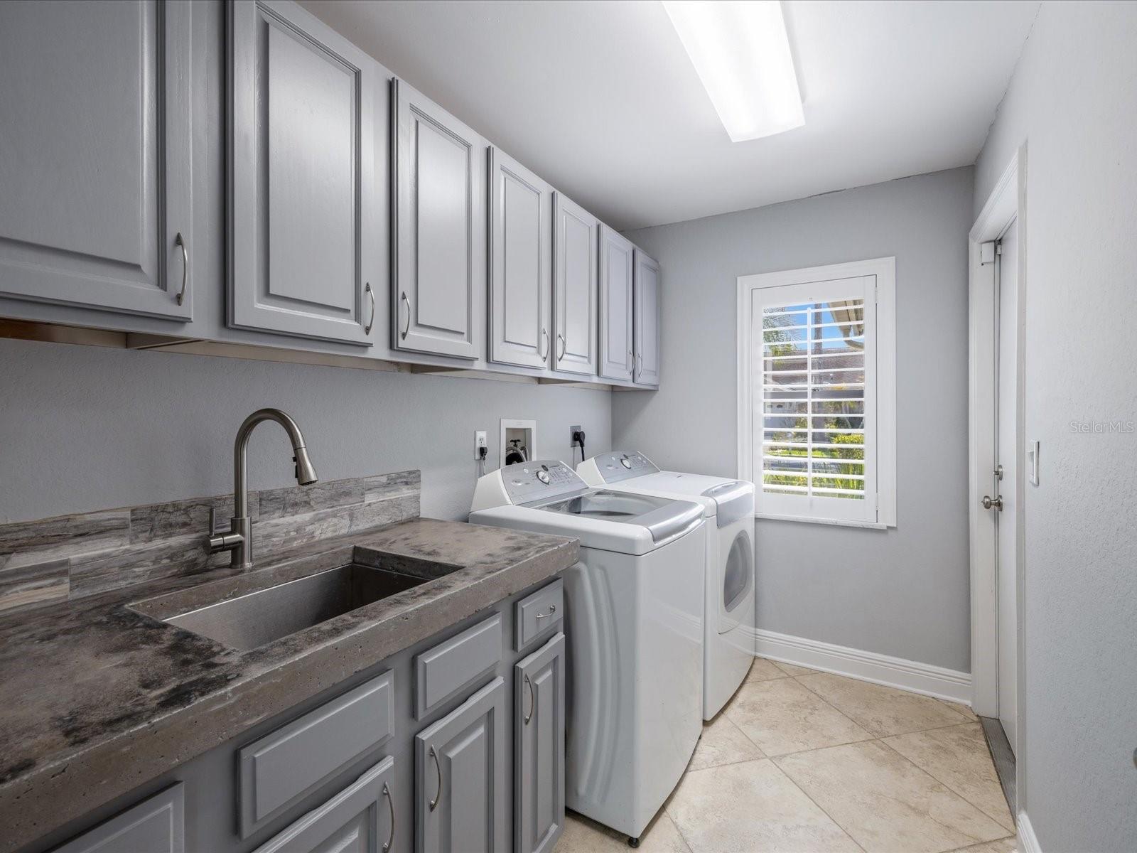 Image 30 of 55 For 10 Windrush Court