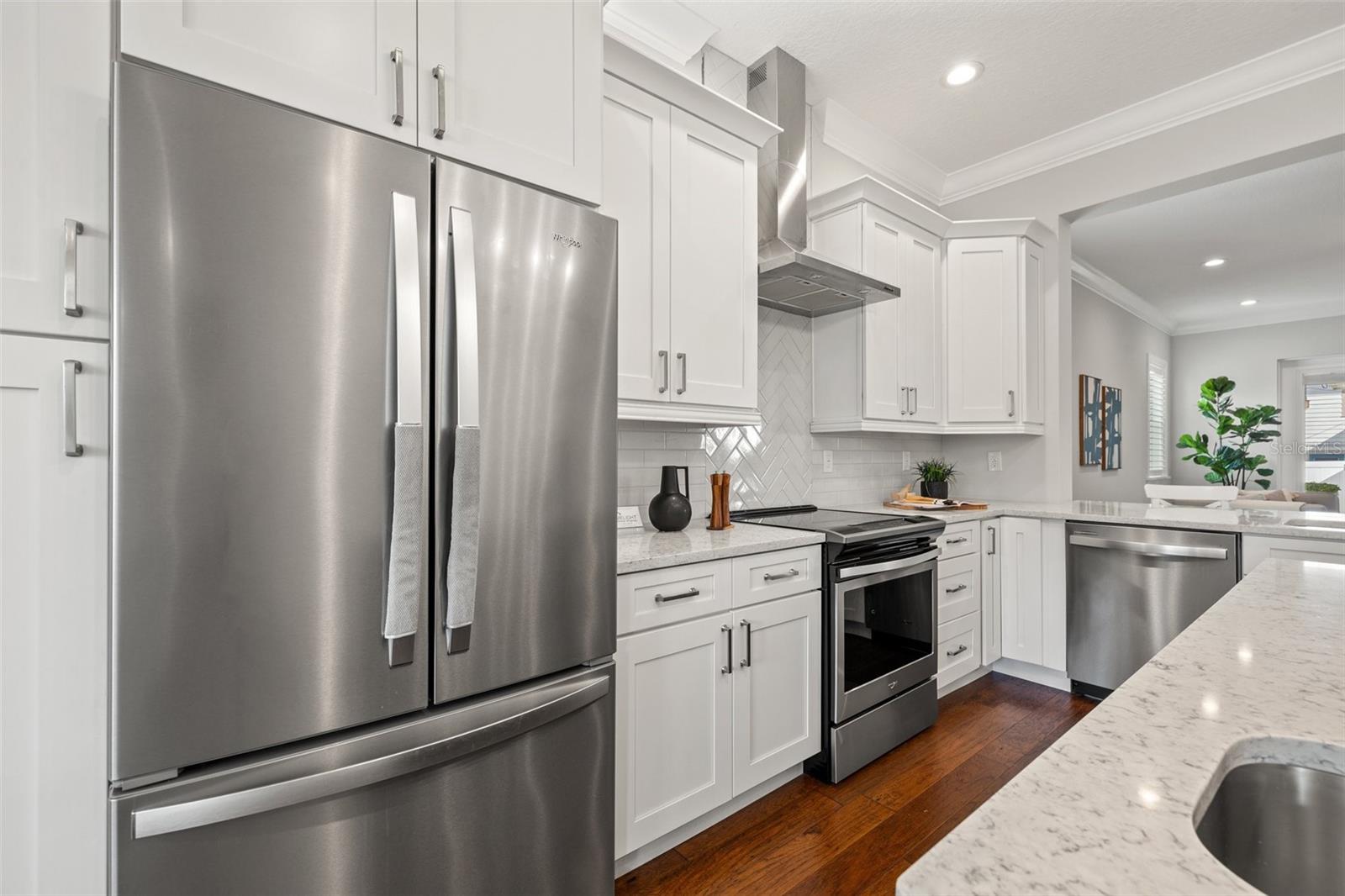 Image 15 of 44 For 445 29th Avenue N